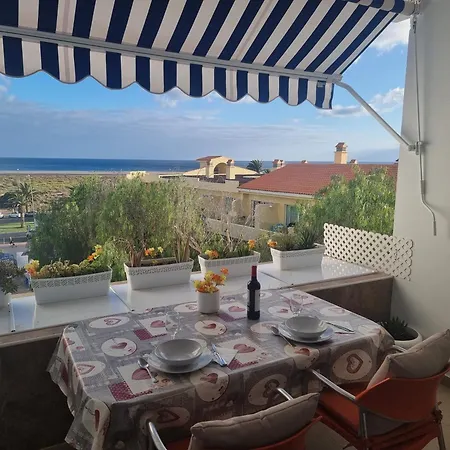 Ura Appartement *